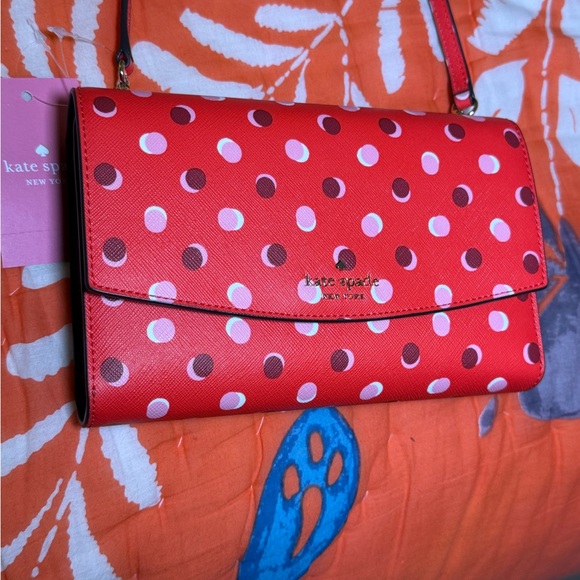 Kate Spade NWT Laurel Way Fiesta Dot Cross Body Phone Bag - Picture 2 of 12